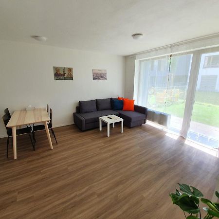 Modern Apartment With Terrace And Garage In The City Center Pilsen Exterior foto
